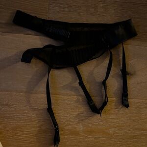 La Perla Black Zigzag Garter Belt 26 inches